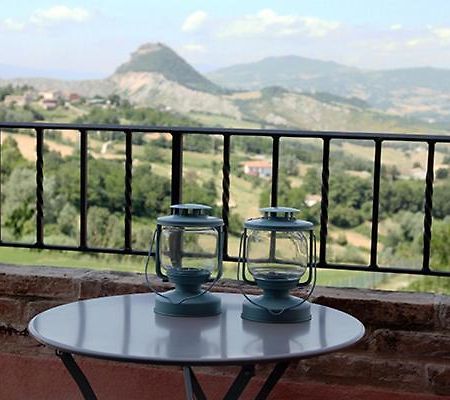 Villa Clara - Natura & Silenzio San Leo Εξωτερικό φωτογραφία